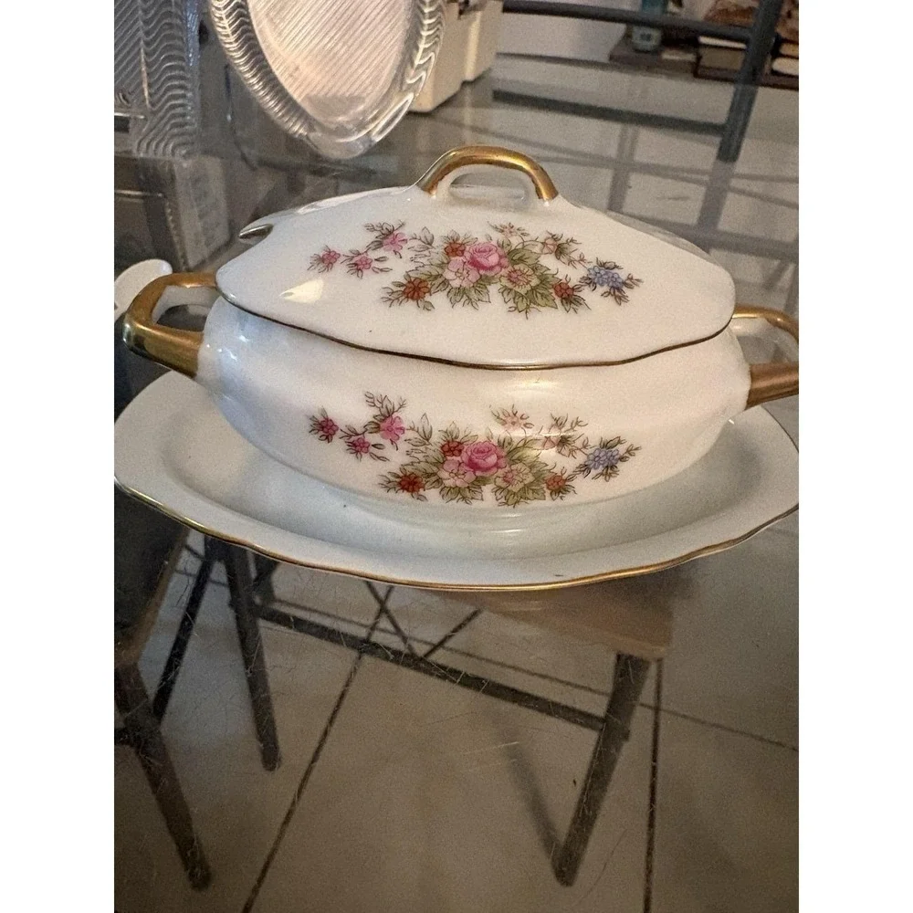 Vintage Lefton 7157 Mini Tureen Sauce Gravy Boat Attached Underplate Lid